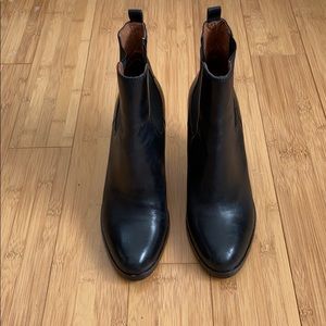 Black Frye Chelsea Boots